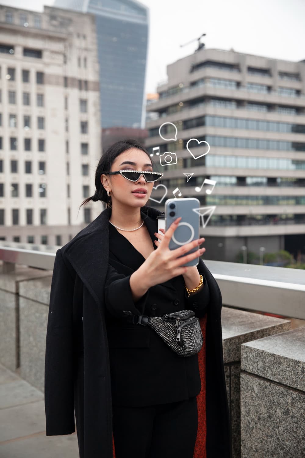 Selin Koç influencer profili, Antalya Rota önerileri, otel deneyimleri ve kısa gezi planları